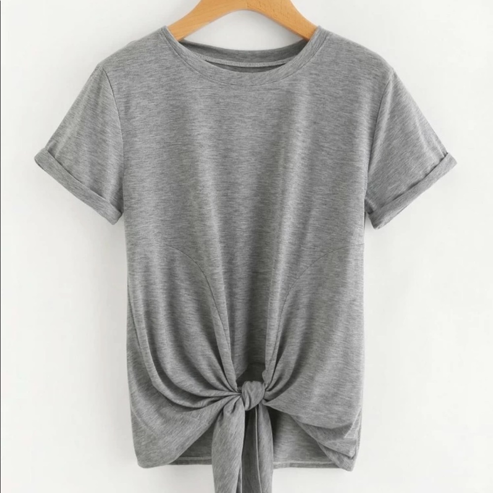 Size M, Grey Knot Top